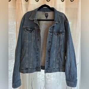 Gap Denim Women’s Jean jacket Size L